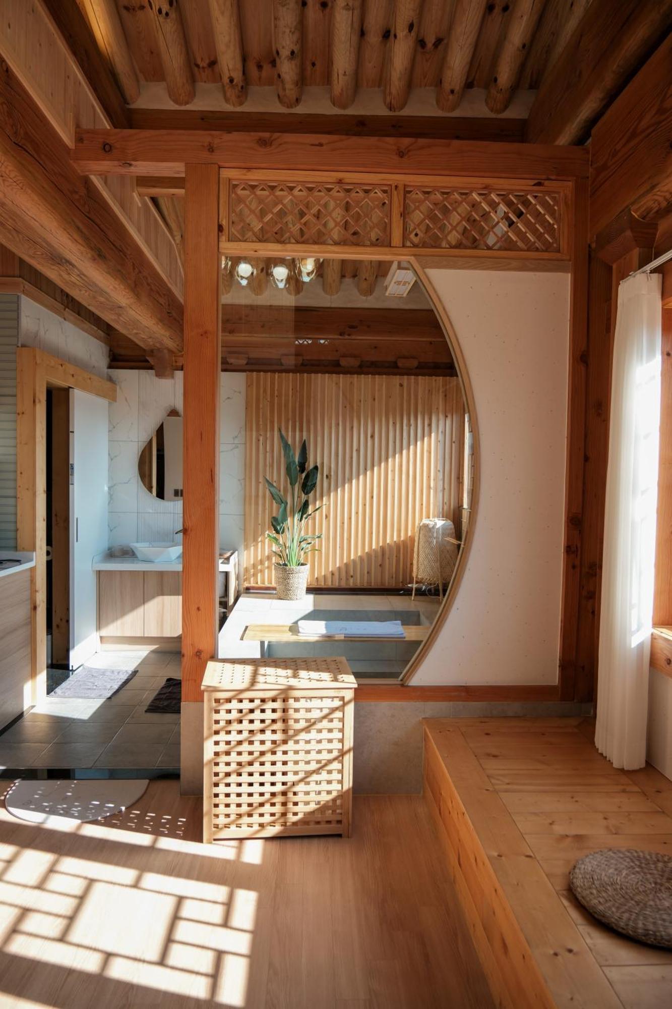 Hanok Stay Da-Ga-Gam Gyeongju Exterior photo