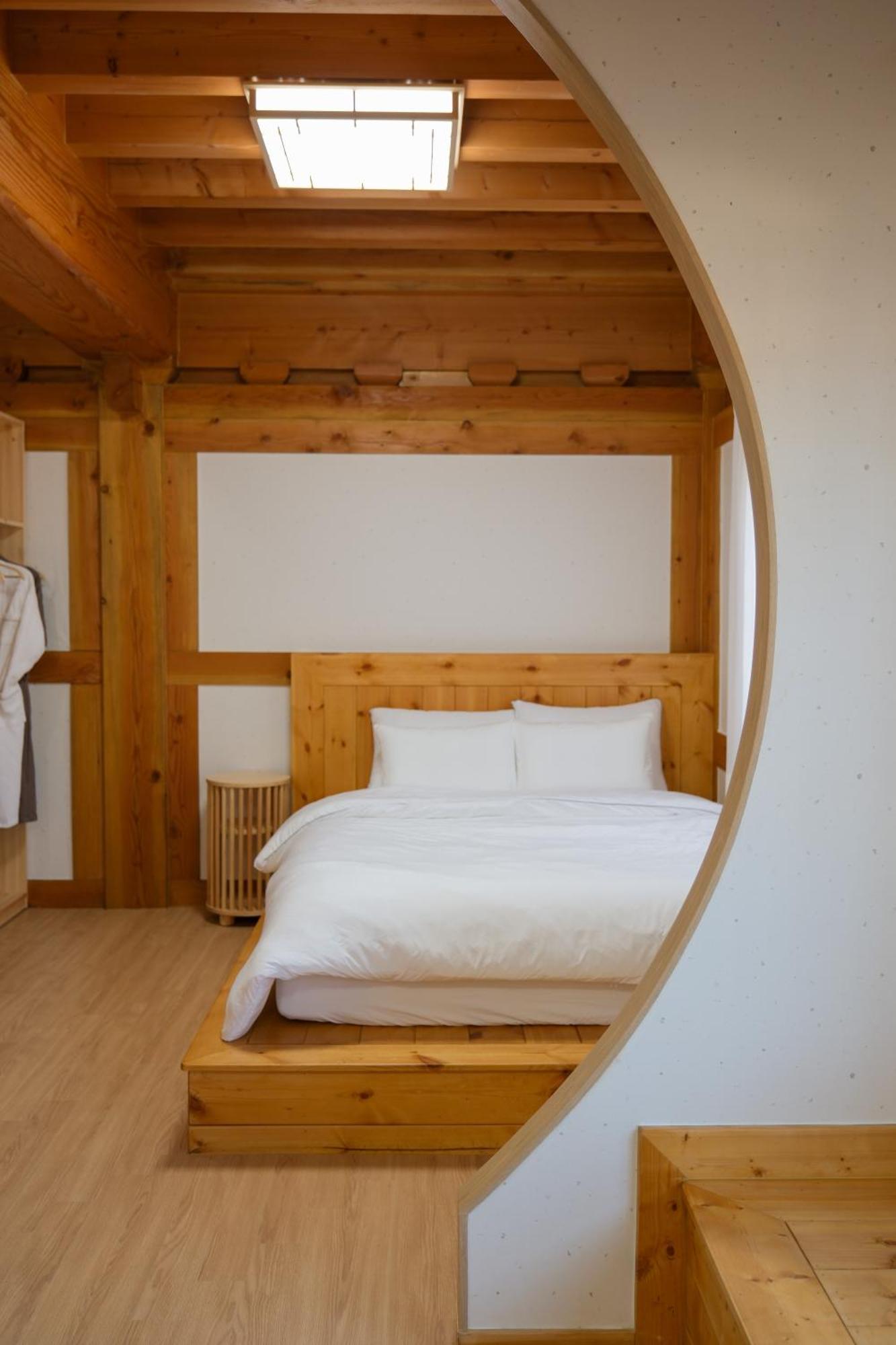 Hanok Stay Da-Ga-Gam Gyeongju Exterior photo