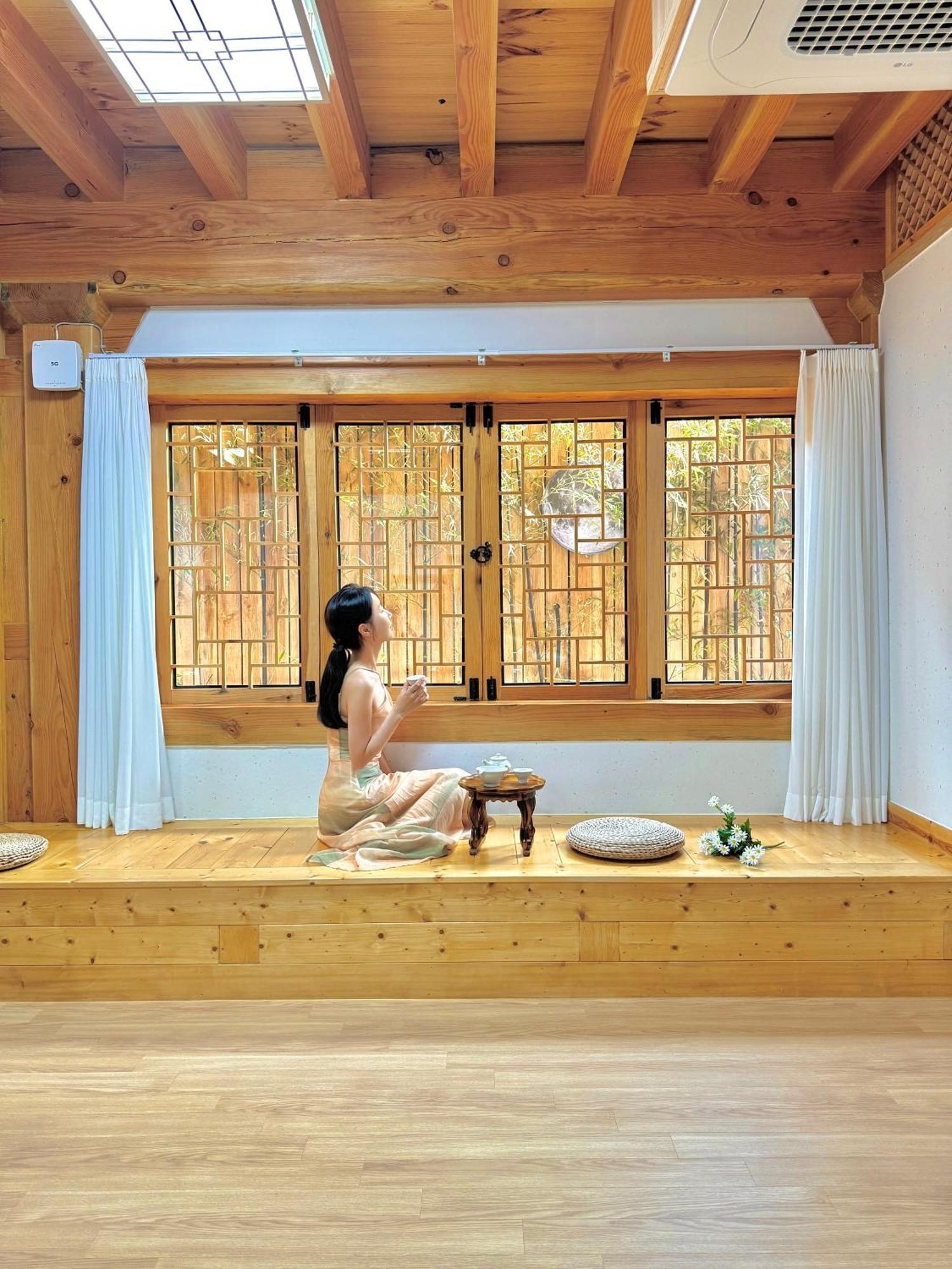Hanok Stay Da-Ga-Gam Gyeongju Exterior photo